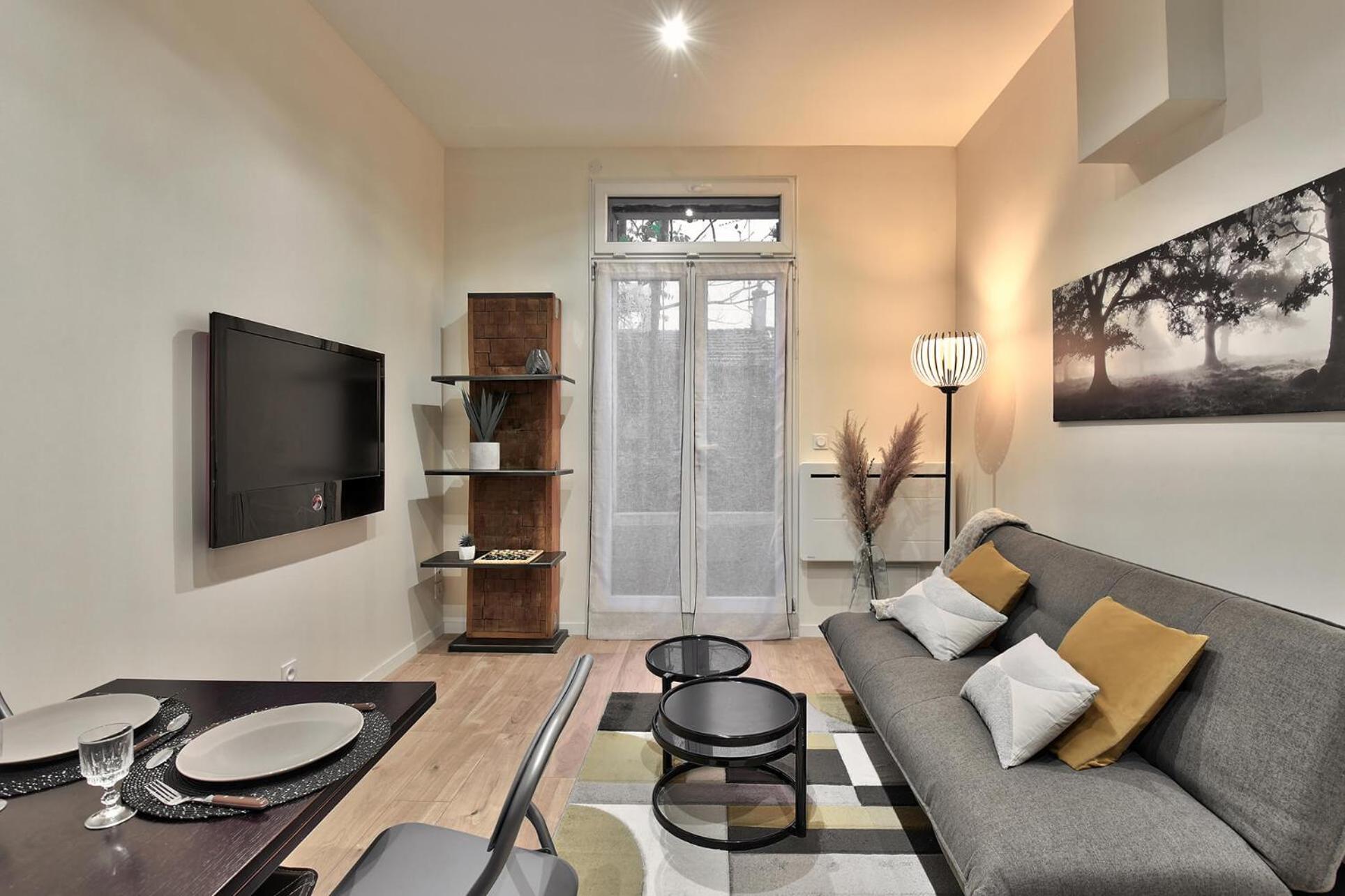 L'Appart Chic - Terrasse - Proche Lyon & Tram Villeurbanne Dış mekan fotoğraf