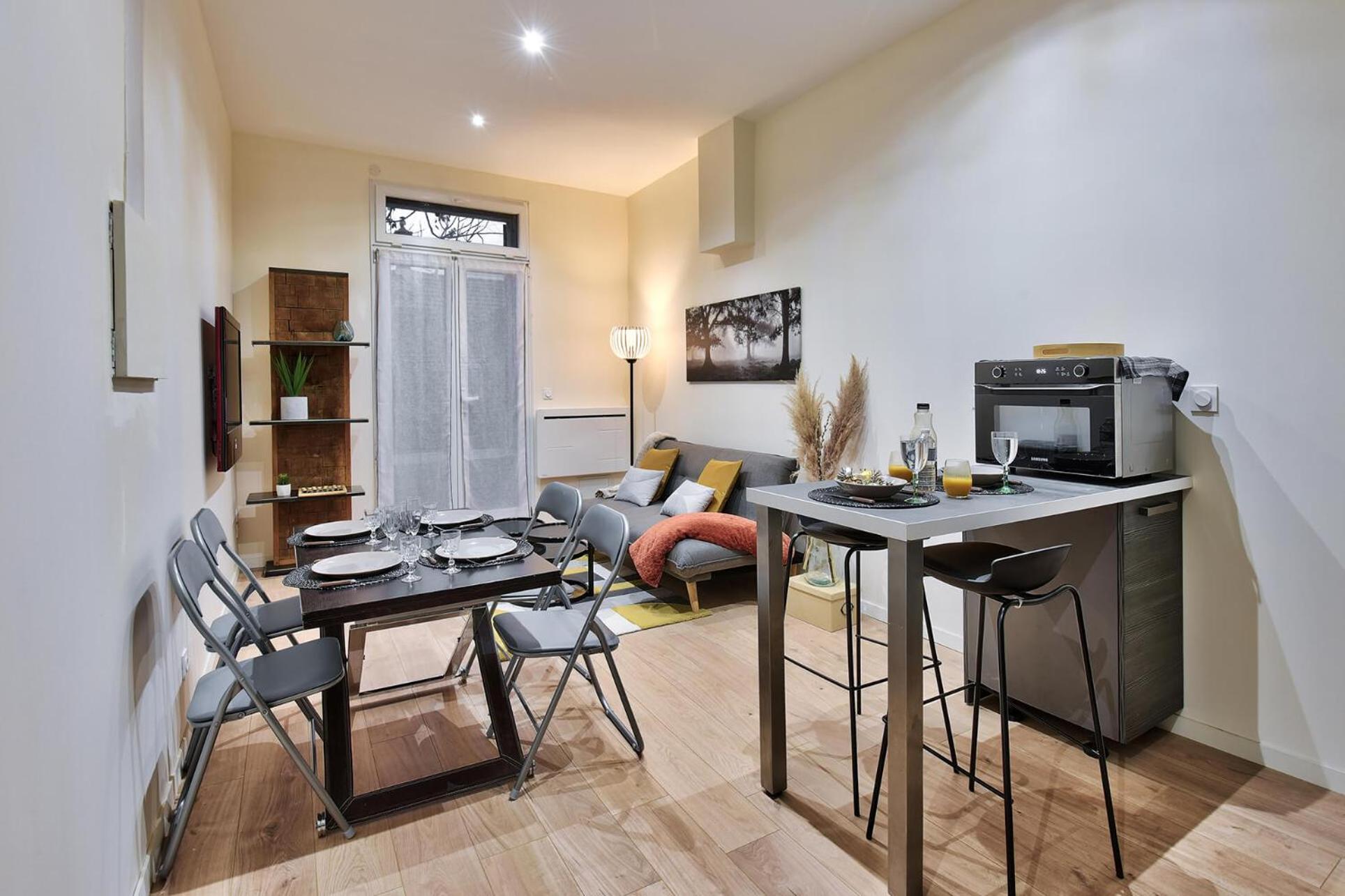 L'Appart Chic - Terrasse - Proche Lyon & Tram Villeurbanne Dış mekan fotoğraf